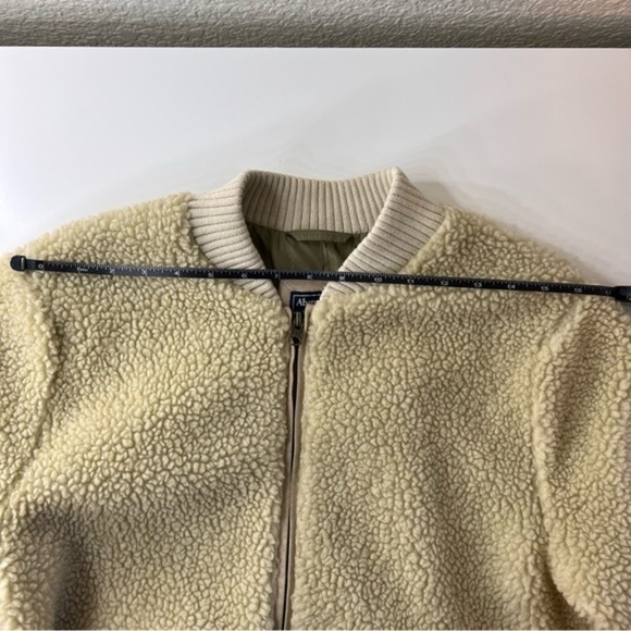 Abercrombie & Fitch Oversized Sherpa Zip Up Bomber Jacket Size M - Picture 11 of 12